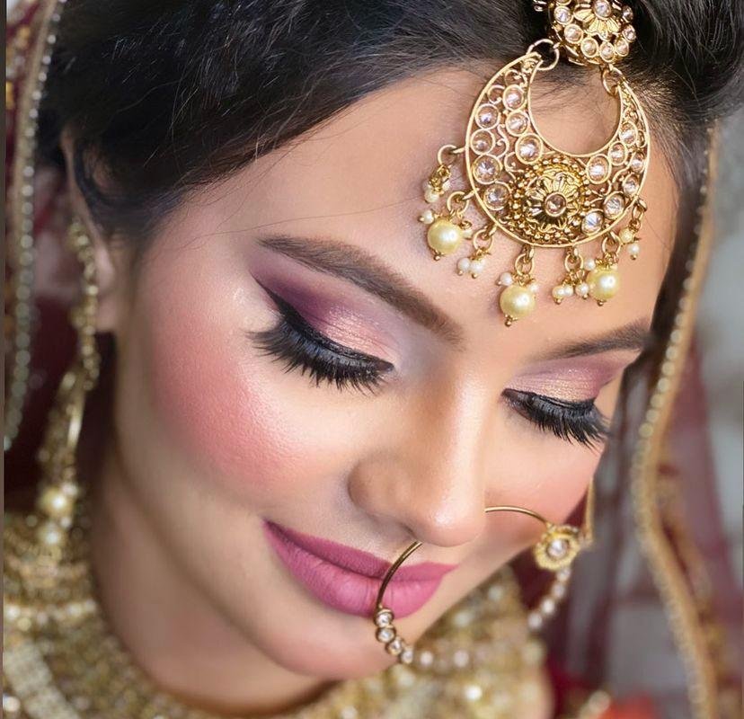 GLAM MAM gallery